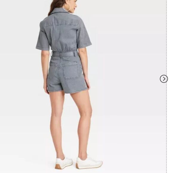 🆕👖Short Sleeve Denim Jumpsuit/Romper - Picture 3 of 7